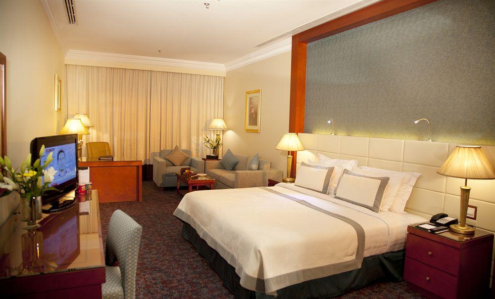 Grand Excelsior Hotel Al Barsha Dubaj Kültér fotó